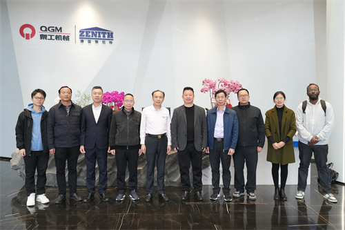 学校と企業が手を組んで未来を創造する| Quanzhou Information Engineering Collegeの副学長は、Quangong Co.、Ltd。を訪問し、産業、学界、研究の統合のための新しい道を探索しました