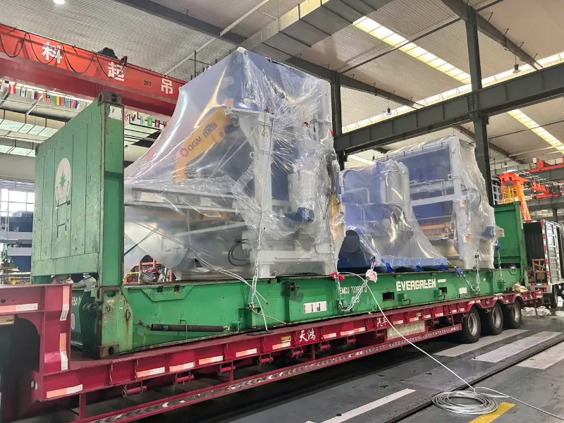 Quangong Machineryの1500台の大規模レンガ製造ラインが再び海外に出荷される