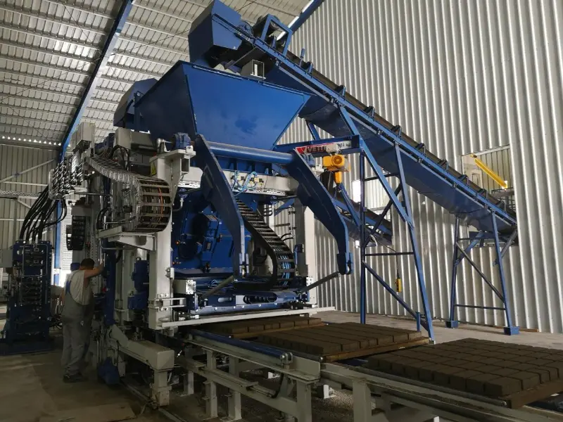 完全なブロックマシンのライフサイクルサポート: QGM がメーカーの生産パフォーマンスの最大化にどのように役立つか